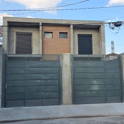 Apresentamos um sobrado excepcional na Rua Manoel Caetano, 145, em rua particular na Bosque da Saúde - Sobrado em Vila Gumercindo, São Paulo - à venda - Um Imóvel