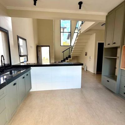 Casa em condominio para venda e locação em Atibaia - Casa em Ribeirão dos Porcos, Atibaia - para locação e à venda - Di Casa Imóveis Atibaia LTDA