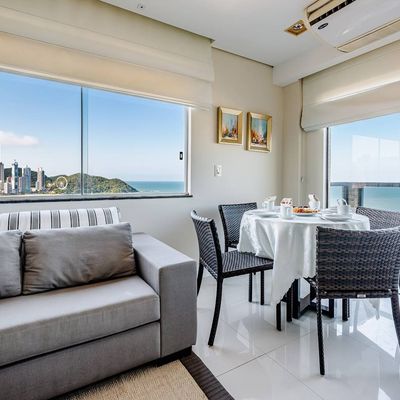 Apartamento FRENTE MAR à venda no Concorde com 3 dormitórios no Centro em Balneário Camboriú - Apartamento em Centro, Balneário Camboriú - à venda - WOW Imobiliária Ltda