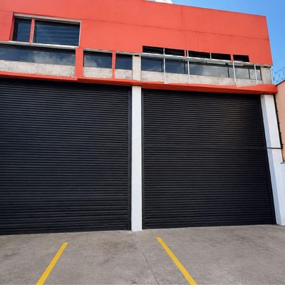 Galpão Comercial na Av General Carneiro