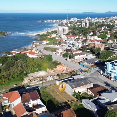 Terreno Em Ótima Localização, Á 100 Metros Da Praia Da terceira pedra