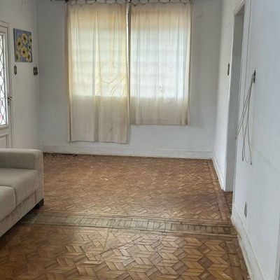 Casa com edícula e garagem para 3 carros à venda no Centro - Avaré. Foto 4