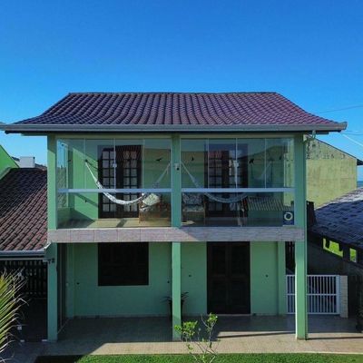 Sobrado com 4 dormitórios à venda, 212 m² por R$ 1.300.000,00 - Brasília - Itapoá/SC - Sobrado em Brasilia, Itapoá - à venda - Nossa Praia Imóveis