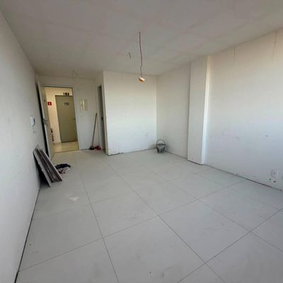 Sala com vaga na garagem - Salas Comerciais em Conforto, Volta Redonda - à venda - Casa Sauer