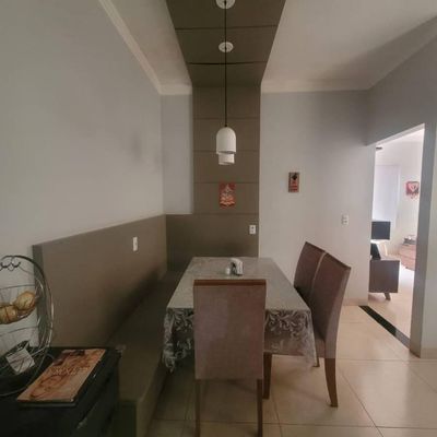 Casa com 2 quartos, Residencial Solar dos Ataídes 2ª Etapa - Rio Verde - Casa em Residencial Solar dos Ataídes 2ª Etapa, Rio Verde - à venda - Futura Imóveis