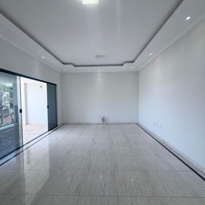 EXCELENTE IMÓVEL NA REGIÃO DO MANTIQUEIRA - Casa em Jardim Nova São João, São João da Boa Vista - à venda - BOCOLI IMÓVEIS