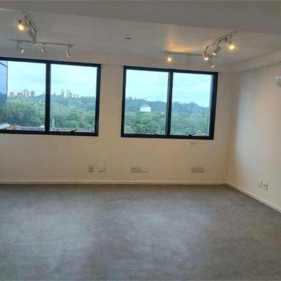 Salas à venda em Alto De Pinheiros - SP