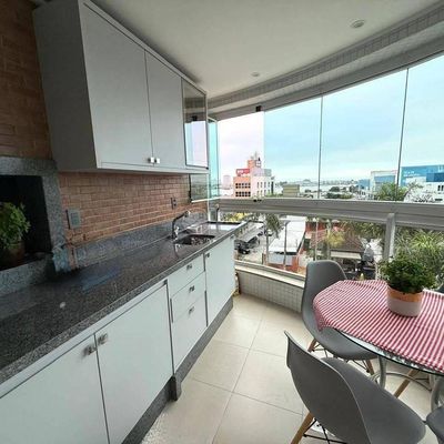 APARTAMENTO COM 3 SUÍTES - CENTRO, ITAJAÍ