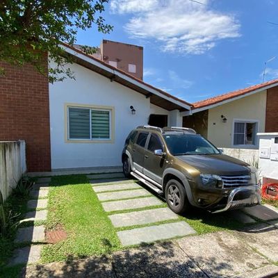 Fachada residencial moderna