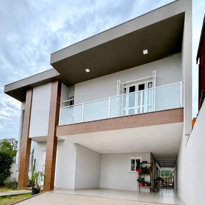 Sobrado com 2 quartos, Centro - Nova Santa Rita