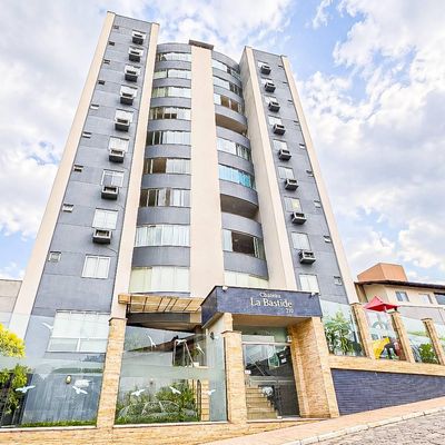 Apartamento 3 dormitórios sendo 1 suíte e 2 vagas no Bairro Água Verde - Apartamento em Água Verde, Blumenau - à venda - CONCEITO IMOBILIARIA LTDA