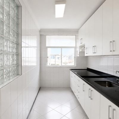Apartamento de 3 Quartos com Suíte na Praia das Gaivotas – Vila Velha