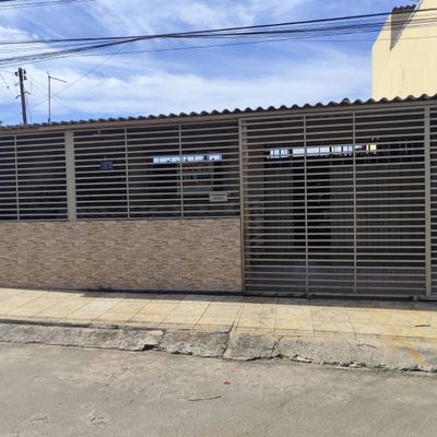 Casa com 3 Quartos 170m² 4 vagas na Garagem Churrasqueira no Recanto das Emas - Casa em Recanto das Emas, Brasília - à venda - Bloco imobiliária LTDA