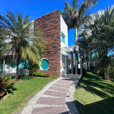 Casa de Alto Padrão com Jacuzzi e Espaço Gourmet | Jardim das Américas - Sobrado em Jardim das Américas, Curitiba - para locação - Prysi Gestão Imobiliária