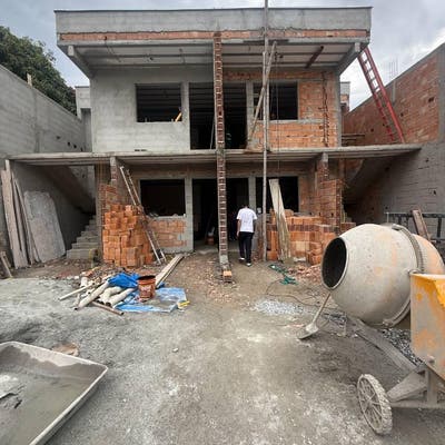 Ótima Casa 2 Quartos em Construção no Cruzeiro do Sul em Betim - Casa Geminada em Cruzeiro do Sul, Betim - à venda - Via M Empreendimentos Imobiliários Ltda