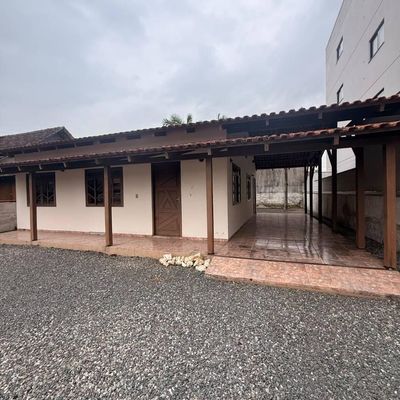 Casa - Casa em Gravatá, Navegantes - para locação - P.O Negócios Imobiliários Ltda