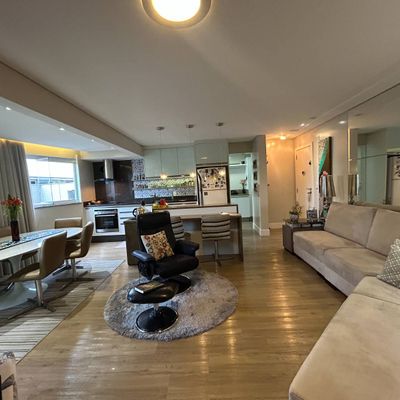 APARTAMENTO COM TERRAÇO NO CENTRO DE JARAGUÁ DO SUL