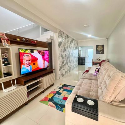 Sobrado de 2 Suítes no bairro Cidade Nova - Casa em Cidade Nova, Itajaí - à venda - IZA RODRIGUES NEGOCIOS IMOBILIARIOS
