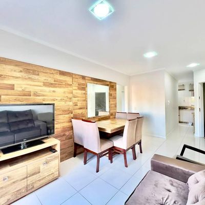 Apartamento para Locação Anual com 3 Quartos (Sendo 1 Suíte), 1 Vaga Privativa, no Bairro de Bombas - Bombinhas/SC