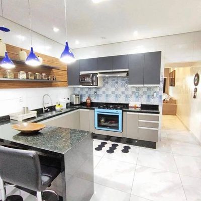 Sobrado com 3 quartos, Vila Lavínia - Mogi das Cruzes - Sobrado em Vila Lavínia, Mogi das Cruzes - à venda - Primus Negócios Imobiliários LTDA