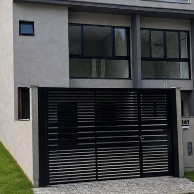 Sobrado Mobiliado nos Ingleses disponível para venda - Sobrado em Ingleses do Rio Vermelho, Florianópolis - à venda - Nativo Imóveis LTDA