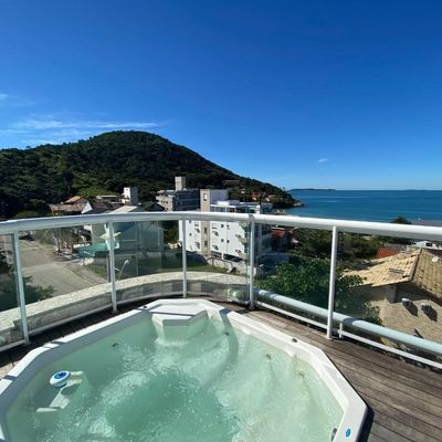 Cobertura de 04 dormitórios em condomínio com piscina em 4 Ilhas para venda - Cobertura em Bombinhas - à venda - Imobiliária KS