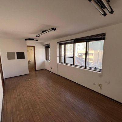 Sala à venda, 19 m² por R$ 120.000,00 - Centro - Curitiba/PR - Salas Comerciais em Centro, Curitiba - à venda - Prysi Gestão Imobiliária