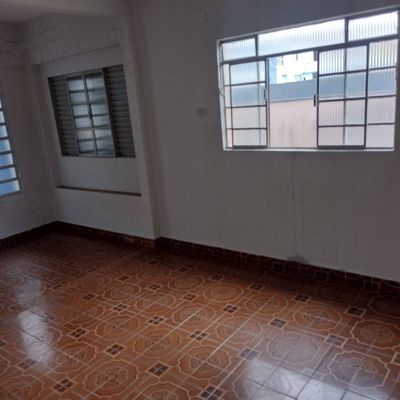 Casa com 3 quartos, Jardim Bela Vista - Jacareí - Casa em Jardim Bela Vista, Jacareí - para locação - LISURA IMÓVEIS