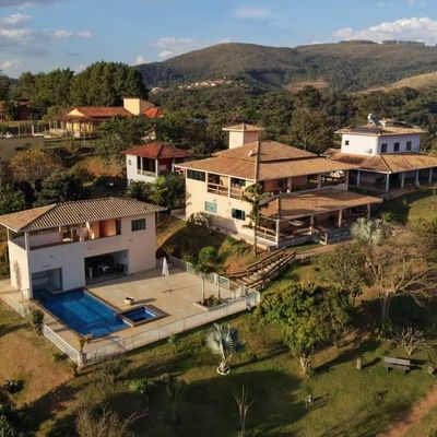 Sítio à Venda em Itatiaiuçu 3400 M²
