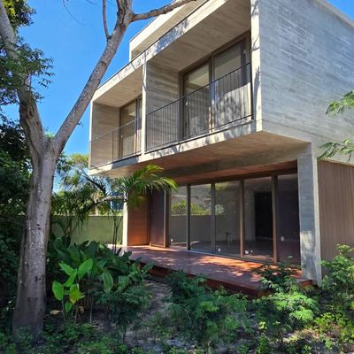 Residência de Alto Padrão - Casa em Praia do Estaleiro, Balneário Camboriú - à venda - SAVOIA IMÓVEIS