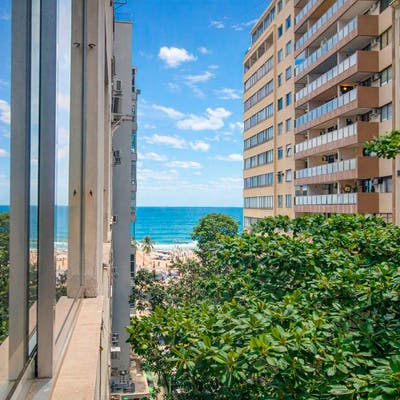 APARTAMENTO À VENDA RUA SANTA CLARA (COPACABANA) - VISTA LATERAL MAR E CRISTO REDENTOR - 1 QUADRA DA PRAIA! 2 VARANDAS INTERNAS, SALÃO EM 3 AMBIENTES, 4 QUARTOS SENDO 2 SUÍTES, 1 BANHEIRO SOCIAL, COPA COZINHA E DEPENDÊNCIA COMPLETA - 176 M² - 1 VAGA - Apartamento em Copacabana, Rio de Janeiro - à venda - MIGUEZ IMOBILIÁRIA