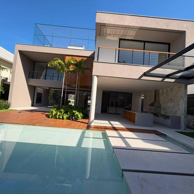 Casa de 1ª Locação à venda em Condomínio de Luxo no Santa Mônica, Barra da Tijuca - Rio de Janeiro. - Casa de Condomínio em Barra da Tijuca, Rio de Janeiro - à venda - Ativa Imobiliária LTDA