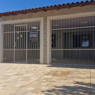 Casa 2 dormitórios
