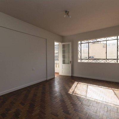 Apartamento no Centro com 3 quartos - para retrofit na Praça Osório | Venda - Apartamento em Centro, Curitiba - à venda - EXON Imóveis