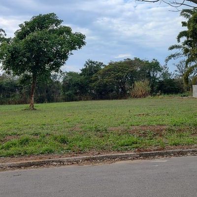 Estilo arquitetônico: Moderno minimalista.