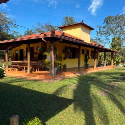 Sitio em Itatiaiuçu - Condomínio Fechado