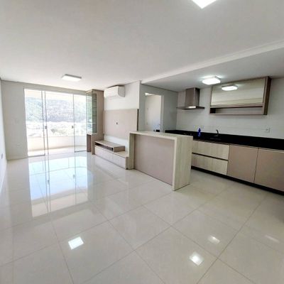 Apartamento semimobiliado para locação, 2 quartos (sendo 1 suíte), 1 vaga, Edifício Residencial Lago Di Garda, Bairro Fazenda, Itajaí-SC - Apartamento em Fazenda, Itajaí - para locação - I3 CORRETORES ASSOCIADOS S/S