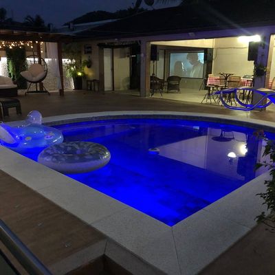 Vende-se Excelente Casa Linear Na Rua Ministro Renato Machado, Ampla sala e 3 Quartos, Piscina, Sauna Churrasqueira e Terreno de 600 m² - Casa de Condomínio em Jacarepaguá, Rio de Janeiro - à venda - MIGUEZ IMOBILIÁRIA