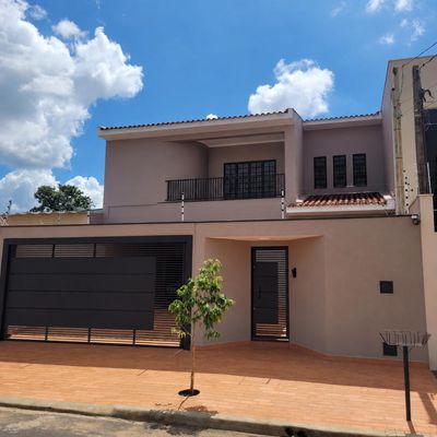 Sobrado com 3 quartos, Nova Ribeirânia - Ribeirão Preto - Sobrado em Nova Ribeirânia, Ribeirão Preto - para locação - Locca Imóveis