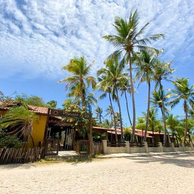 Pousada com 24 dormitórios à venda, 1300 m² por R$ 2.500.000,00 - Praia do Presídio - Aquiraz/CE
