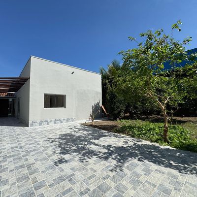CASA À POUCOS METROS DA PRAIA| BAIRRO PORTO NOVO-CARAGUATATUBA-SP