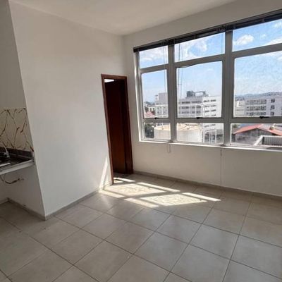 Sala pra locação no Centro de Betim - Salas Comerciais em Centro, Betim - para locação - Via M Empreendimentos Imobiliários Ltda