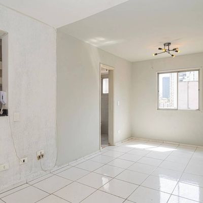 Apartamento - Stúdio - 30 m2 - 1 dormitório - Sem Vaga - Bela Vista/sp. - Kitnet em Bela Vista, São Paulo - à venda - Um Imóvel