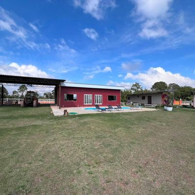 Pousada Completa com 7 Apartamentos, Estrutura de Lazer e Excelente Potencial Comercial - Sítio em Jardim Guaçu, São Roque - à venda - Janaina G A Marques Imóveis - ME