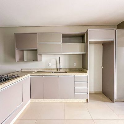 Apartamento semimobiliado para venda e locação com 1 suíte + 2 dormitórios e 2 vagas de garagem, JD. LA SALLE - TOLEDO/PR - Apartamento em Jardim La Salle, Toledo - para locação e à venda - IMOBILIÁRIA ÓRIMA
