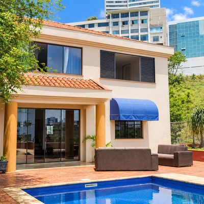 Casa com 5 quartos à Venda, Santa Lúcia - Belo Horizonte - Casa em Santa Lúcia, Belo Horizonte - à venda - Silvio Ximenes Imobiliária