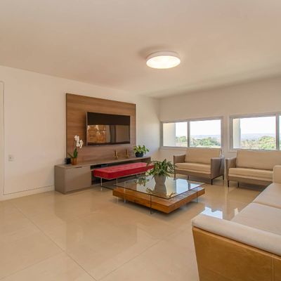 APARTAMENTO SQS 106 ASA SUL 3 QUARTOS 1 SUÍTE REFORMADO VAZADO NASCENTE VISTA CANTO MEIO DE QUADRA - Apartamento em Asa Sul, Brasília - à venda - Bloco imobiliária LTDA