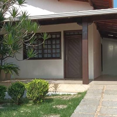 Linda e Espaçosa Casa 3 Quartos no Niterói, Betim - Casa em Niterói, Betim - à venda - Via M Empreendimentos Imobiliários Ltda