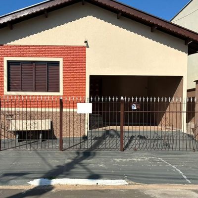 Casa com 2 quartos para Locação, Jardim Aeroporto - São José do Rio Pardo - Casa em Jardim Aeroporto, São José do Rio Pardo - para locação - Imobiliária Brasil