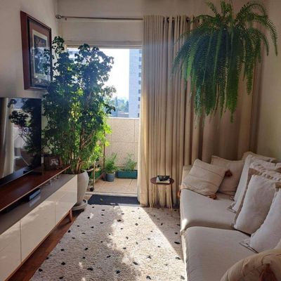 Apartamento à venda na Oscar Freire